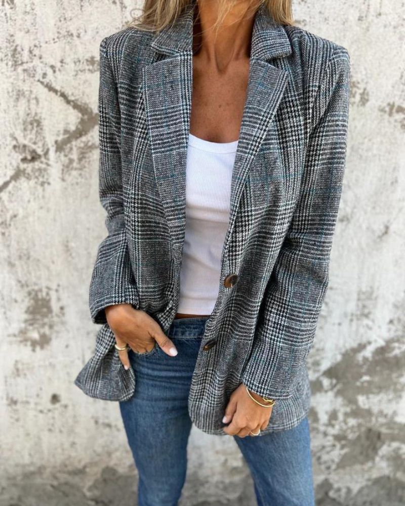 EIRA - Timeless checkered blazer