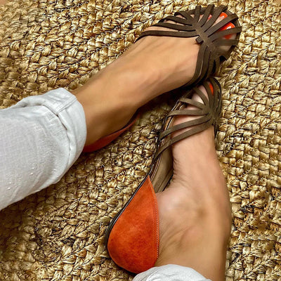 GIADA | Elegant carved sandals with refined two-tone detailing