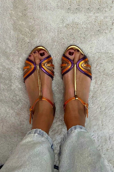 NERINA | Flat multi-strap sandals with elegant metallic details
