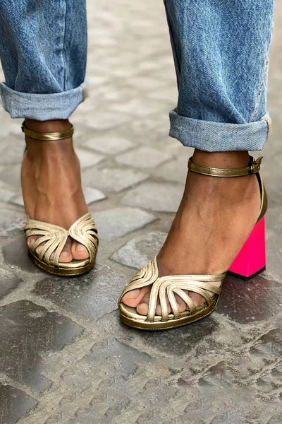 Olivia™ | Elegant ankle strap sandals with open toe for a sophisticated style