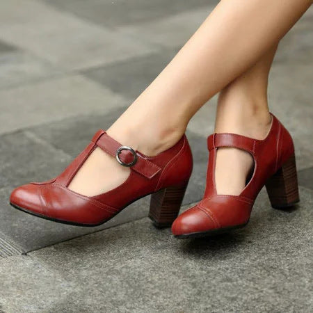 RACHELE | Elegant T-strap pumps with low heels for a refined look