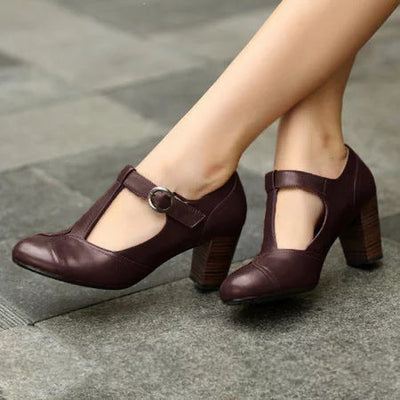 RACHELE | Elegant T-strap pumps with low heels for a refined look